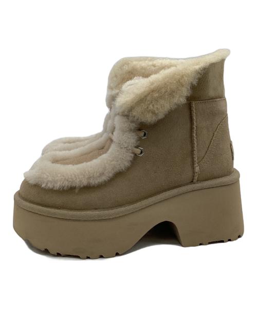 UGG（アグ）UGG (アグ) Esmee Lace Up（エスミー レースアップ）  ベージュ サイズ:22㎝の古着・服飾アイテム