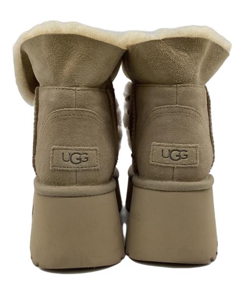 UGG（アグ）UGG (アグ) Esmee Lace Up（エスミー レースアップ）  ベージュ サイズ:22㎝の古着・服飾アイテム