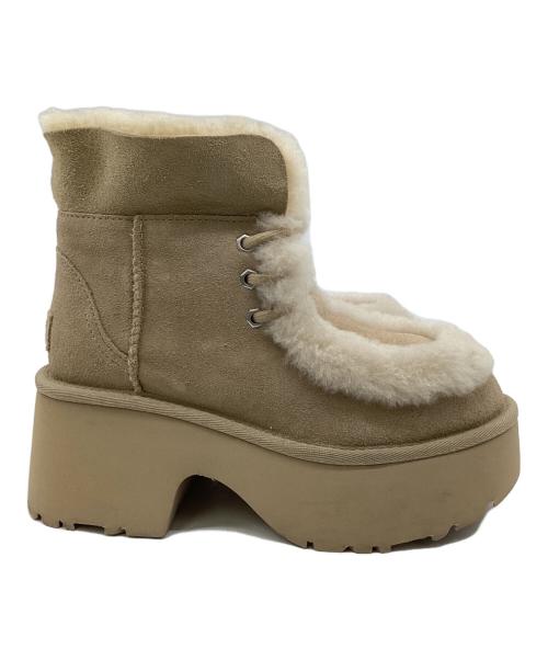 UGG（アグ）UGG (アグ) Esmee Lace Up（エスミー レースアップ）  ベージュ サイズ:22㎝の古着・服飾アイテム