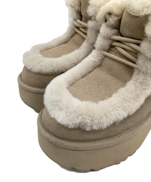 UGG（アグ）UGG (アグ) Esmee Lace Up（エスミー レースアップ）  ベージュ サイズ:22㎝の古着・服飾アイテム