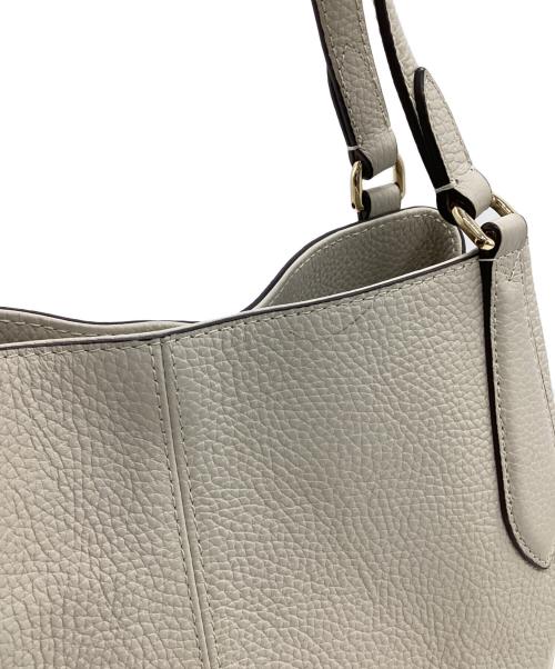 FURLA（フルラ）FURLA (フルラ) DAFNE S HOBO 2WAYバッグ アイボリーの古着・服飾アイテム