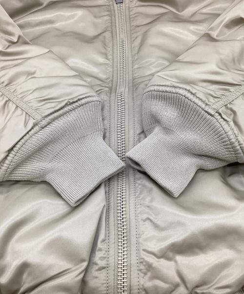 ALPHA INDUSTRIES（アルファインダストリーズ）ALPHA INDUSTRIES (アルファインダストリーズ) MA-1 FLIGHT JACKET（MA-1 フライトジャケット） ベージュ×オレンジ サイズ:Mの古着・服飾アイテム