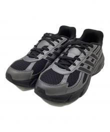 adidas（アディダス）の古着「TECHNOCHAOS 2000（テクノカオス 2000）スニーカー」｜ブラック×グレー