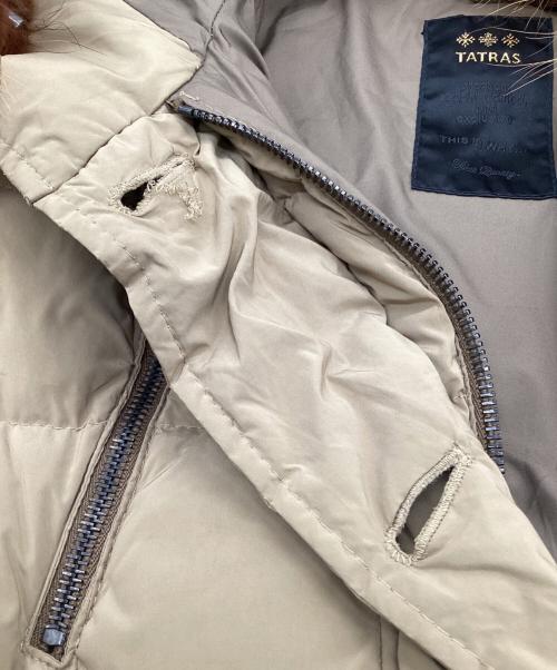 TATRAS（タトラス）TATRAS (タトラス) PLUTONE（プルトーネ）ダウンコート ベージュ サイズ:02の古着・服飾アイテム