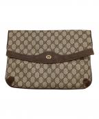 GUCCIグッチ）の古着「GGスプリーム クラッチバッグ」｜ベージュ