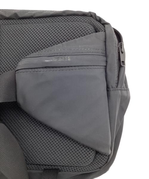 PORTER（ポーター）PORTER (ポーター) EXTREME（エクストリーム）ウエストバッグ ブラックの古着・服飾アイテム