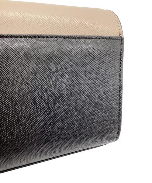 Kate Spade（ケイトスペード）Kate Spade (ケイトスペード) ステイシー カラーブロック スモール フラップ クロスボディ ベージュ×ブラックの古着・服飾アイテム