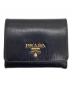 PRADA（プラダ）の古着「3つ折り財布」｜ブラック