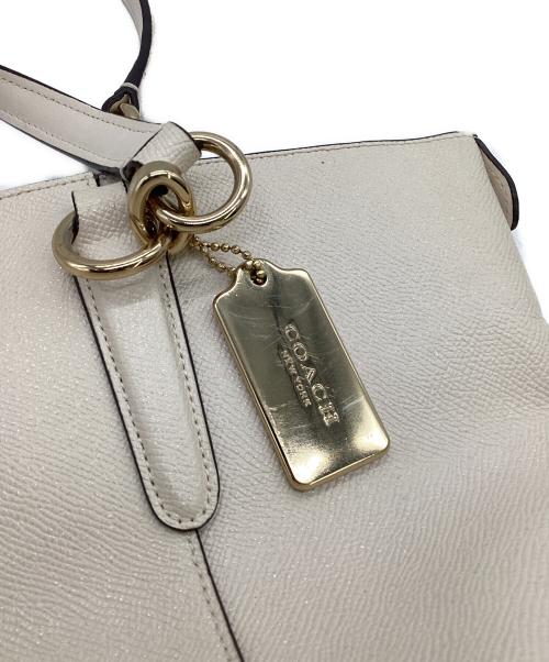 COACH（コーチ）COACH (コーチ) トートバッグ アイボリーの古着・服飾アイテム