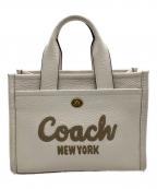 COACHコーチ）の古着「カーゴトートバッグ26」｜ベージュ