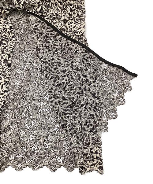 ROSE BUD（ローズバッド）ROSE BUD (ローズバッド) mag.by c (マグバイシー) LACE SLEEVELESS DRESS（レース スリーブレス ドレス） グレー サイズ:ONESIZEの古着・服飾アイテム