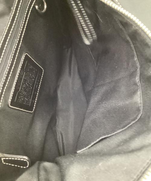COACH（コーチ）COACH (コーチ) シグネチャー ショルダーバッグ ブラックの古着・服飾アイテム