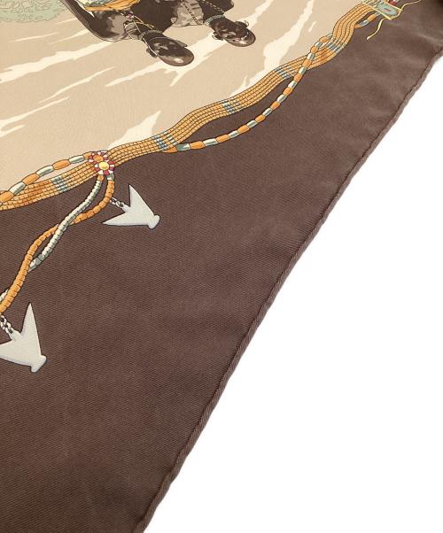 HERMES（エルメス）HERMES (エルメス) カレ90 PERLES DU KENYA（ケニヤの真珠）スカーフ ブラウンの古着・服飾アイテム