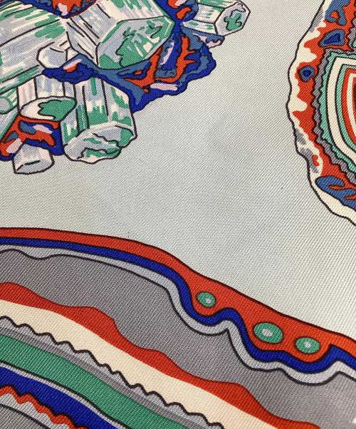 HERMES（エルメス）HERMES (エルメス) カレ ウォッシュ 90 PIERRES ET CRISTAUX（石とクリスタル）スカーフ ブルーの古着・服飾アイテム