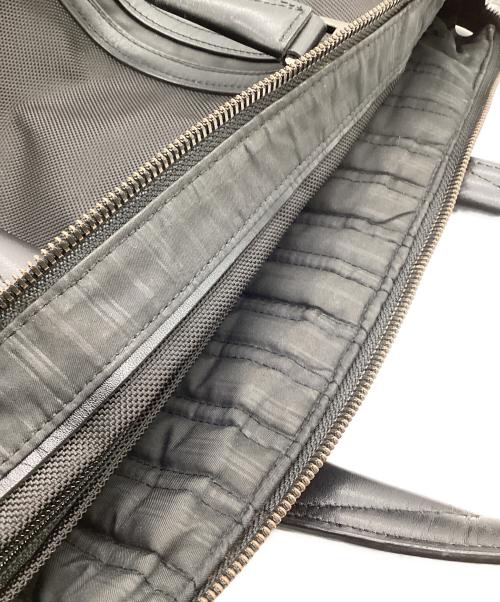 TUMI（トゥミ）TUMI (トゥミ) 2WAYビジネスバッグ ブラックの古着・服飾アイテム
