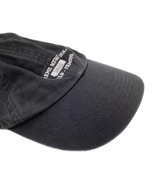 SUPREME（シュプリーム）SUPREME (シュプリーム) ワールド フェイマス 6パネル キャップ ブラックの古着・服飾アイテム