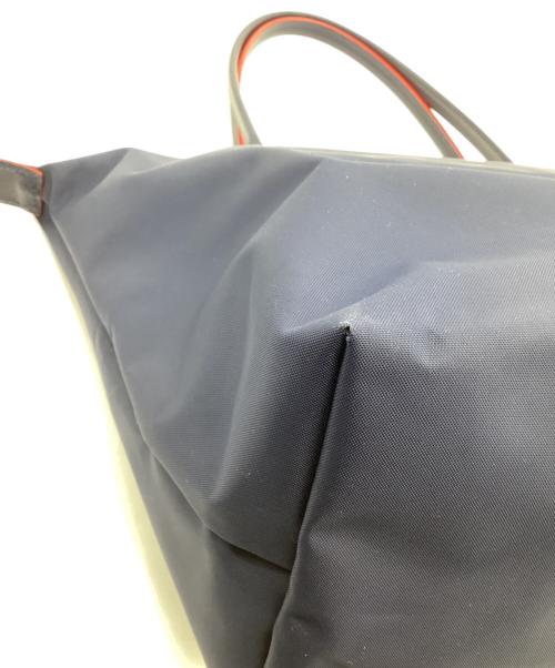 LONGCHAMP（ロンシャン）LONGCHAMP (ロンシャン) ル プリアージュ ナイロントートバッグ レッド×ネイビーの古着・服飾アイテム