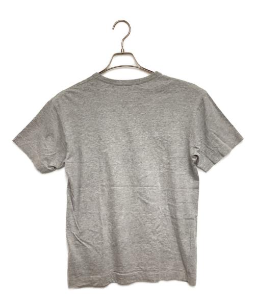PLAY COMME des GARCONS（プレイコムデギャルソン）PLAY COMME des GARCONS (プレイコムデギャルソン) 半袖カットソー グレー サイズ:Mの古着・服飾アイテム
