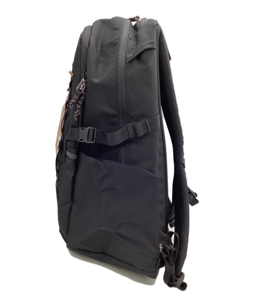 FJALLRAVEN（フェールラーベン）FJALLRAVEN (フェールラーベン) Skule 28（スクーレ28）バックパック ブラックの古着・服飾アイテム