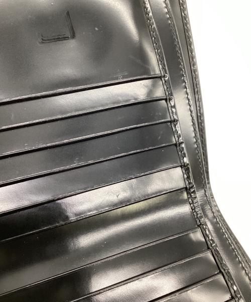 GUCCI（グッチ）GUCCI (グッチ) 財布 ブラックの古着・服飾アイテム