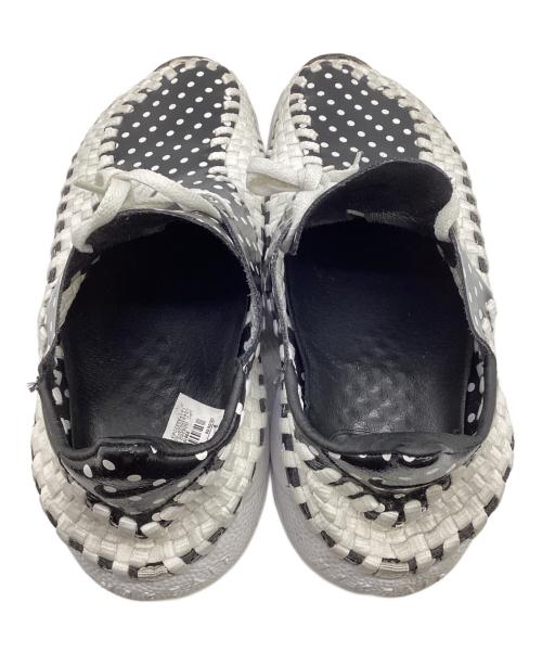 NIKE（ナイキ）NIKE (ナイキ) FRAGMENTS (フラグメント) Air Footscape Woven（エア フットスケープ ウーブン）スニーカー ブラック×ホワイト サイズ:US9の古着・服飾アイテム