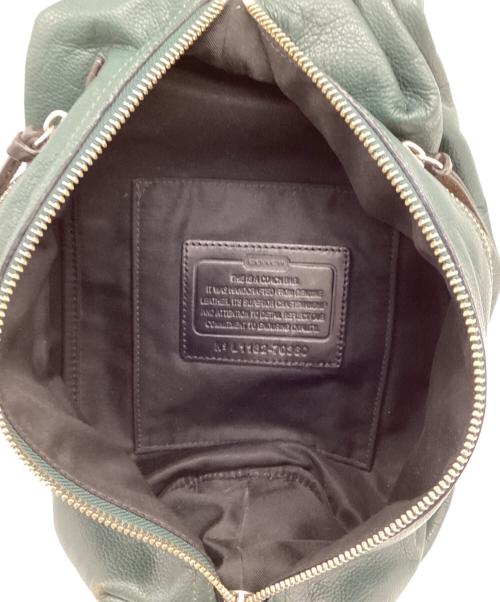 COACH（コーチ）COACH (コーチ) トンプソン スリングバッグ グリーンの古着・服飾アイテム
