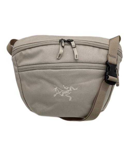 ARC'TERYX（アークテリクス）ARC'TERYX (アークテリクス) Mantis 2 Waist Pack（マンティス2 ウェストパック） アイボリーの古着・服飾アイテム