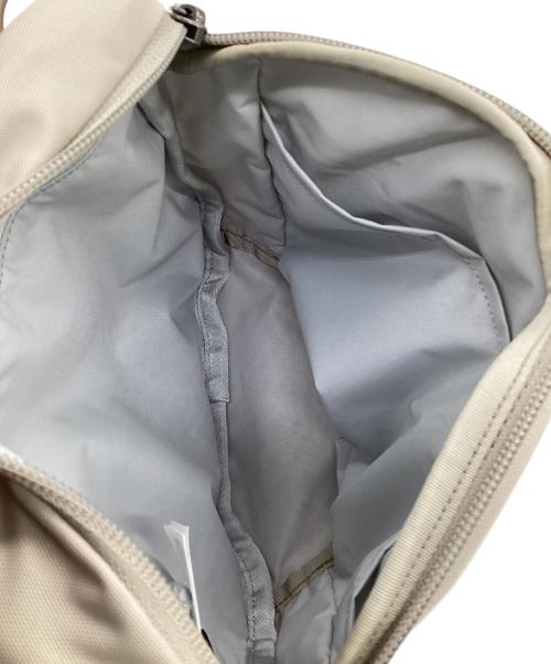 ARC'TERYX（アークテリクス）ARC'TERYX (アークテリクス) Mantis 2 Waist Pack（マンティス2 ウェストパック） アイボリーの古着・服飾アイテム