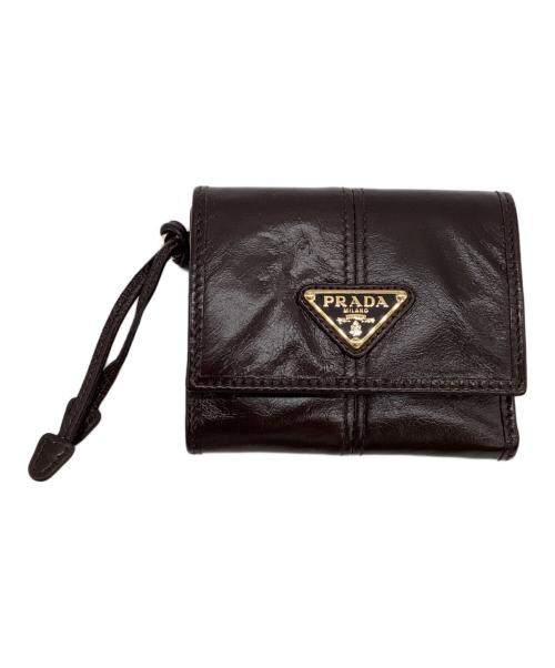 PRADA（プラダ）PRADA (プラダ) ソフトルックスレザー 3つ折り財布 ブラウンの古着・服飾アイテム