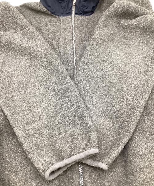 Patagonia（パタゴニア）Patagonia (パタゴニア) フリースジャケット グレー サイズ:Lの古着・服飾アイテム
