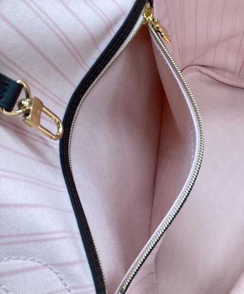 LOUIS VUITTON（ルイ ヴィトン）LOUIS VUITTON (ルイ ヴィトン) ダミエ エベヌ ネヴァーフルMM ブラウン×ピンクの古着・服飾アイテム