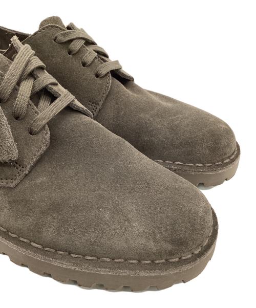 CLARKS ORIGINALS（クラークス オリジナルズ）CLARKS ORIGINALS (クラークス オリジナルズ) B:MING by BEAMS (ビーミングバイビームス) Desert Rock Lo（デザート ロック ロー） グレー サイズ:UK8の古着・服飾アイテム