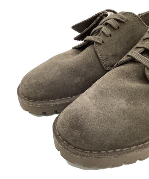CLARKS ORIGINALS（クラークス オリジナルズ）CLARKS ORIGINALS (クラークス オリジナルズ) B:MING by BEAMS (ビーミングバイビームス) Desert Rock Lo（デザート ロック ロー） グレー サイズ:UK8の古着・服飾アイテム