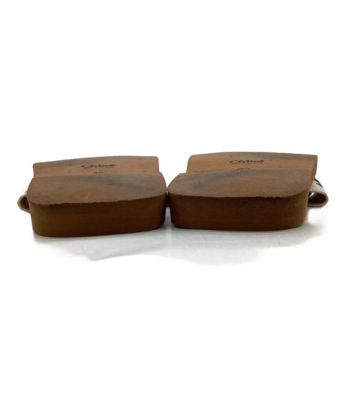 Chloe（クロエ）Chloe (クロエ) WOODY FLAT SLIDES（フラット ミュール） ブラウン×ベージュ サイズ:39の古着・服飾アイテム