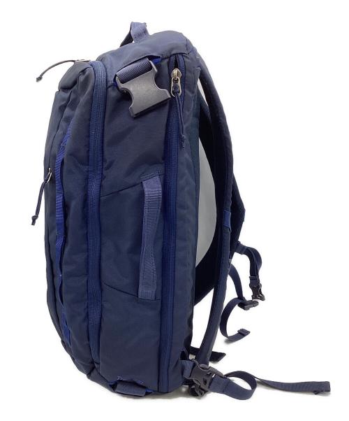 Patagonia（パタゴニア）Patagonia (パタゴニア) Tres Pack 25L（トレス パック 25L) ネイビーの古着・服飾アイテム