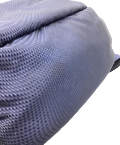 Patagonia（パタゴニア）Patagonia (パタゴニア) Tres Pack 25L（トレス パック 25L) ネイビーの古着・服飾アイテム