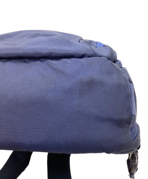 Patagonia（パタゴニア）Patagonia (パタゴニア) Tres Pack 25L（トレス パック 25L) ネイビーの古着・服飾アイテム
