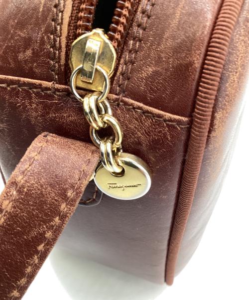 Salvatore Ferragamo（サルヴァトーレ フェラガモ）Salvatore Ferragamo (サルヴァトーレ フェラガモ) ショルダーバッグ ブラウンの古着・服飾アイテム
