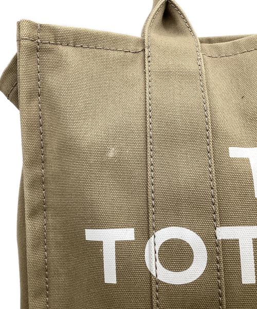 MARC JACOBS（マークジェイコブス）MARC JACOBS (マークジェイコブス) THE TOTE BAG トートバッグ オリーブの古着・服飾アイテム