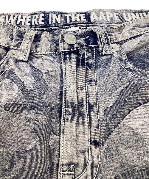 Aape BY A BATHING APE（エーエイプ バイ アベイシングエイプ）Aape BY A BATHING APE (エーエイプ バイ アベイシングエイプ) Moonface camo washed jeans（ムーンフェイス カモ ウォッシュド ジーンズ） インディゴ サイズ:Sの古着・服飾アイテム
