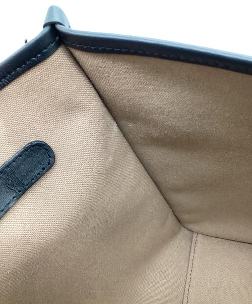 GIANNI CHIARINI（ジャンニ キアリーニ）GIANNI CHIARINI (ジャンニ キアリーニ) マルチェッラ M トートバッグ ネイビーの古着・服飾アイテム