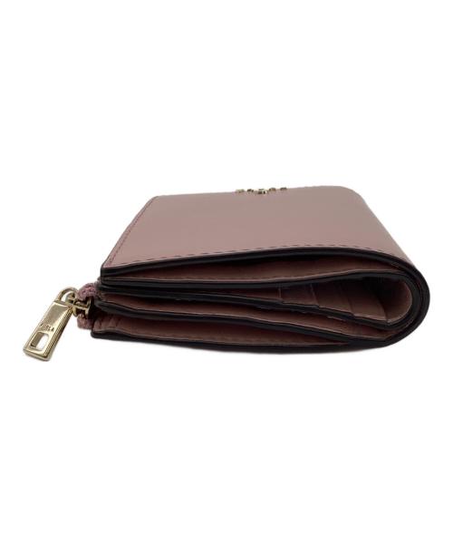 FURLA（フルラ）FURLA (フルラ) CAMELIA S COMPACT BIFOLD SLIM 2つ折り財布 ピンクの古着・服飾アイテム