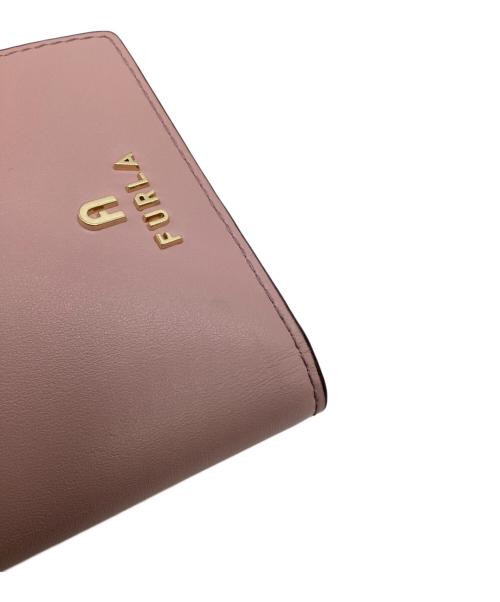 FURLA（フルラ）FURLA (フルラ) CAMELIA S COMPACT BIFOLD SLIM 2つ折り財布 ピンクの古着・服飾アイテム