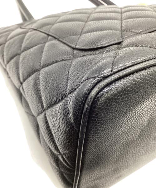 CHANEL（シャネル）CHANEL (シャネル) 復刻 マトラッセ キャビアスキン トートバッグ ブラックの古着・服飾アイテム