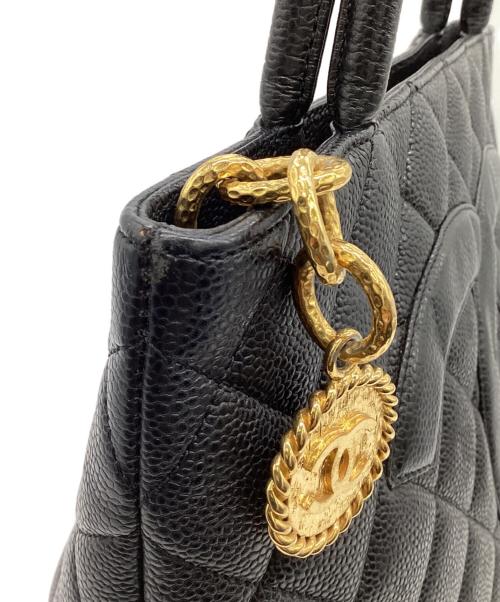 CHANEL（シャネル）CHANEL (シャネル) 復刻 マトラッセ キャビアスキン トートバッグ ブラックの古着・服飾アイテム