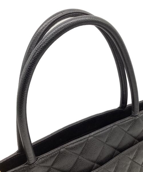CHANEL（シャネル）CHANEL (シャネル) 復刻 マトラッセ キャビアスキン トートバッグ ブラックの古着・服飾アイテム