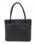 CHANEL (シャネル) 復刻 マトラッセ キャビアスキン トートバッグ ブラック：200000円