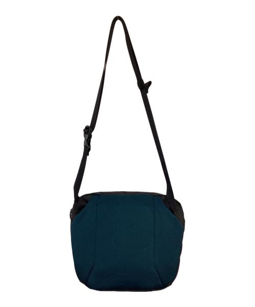 ARC'TERYX（アークテリクス）ARC'TERYX (アークテリクス) Mantis 2 Waist Pack（マンティス 2 ウエストパック） ブラック×ネイビーの古着・服飾アイテム