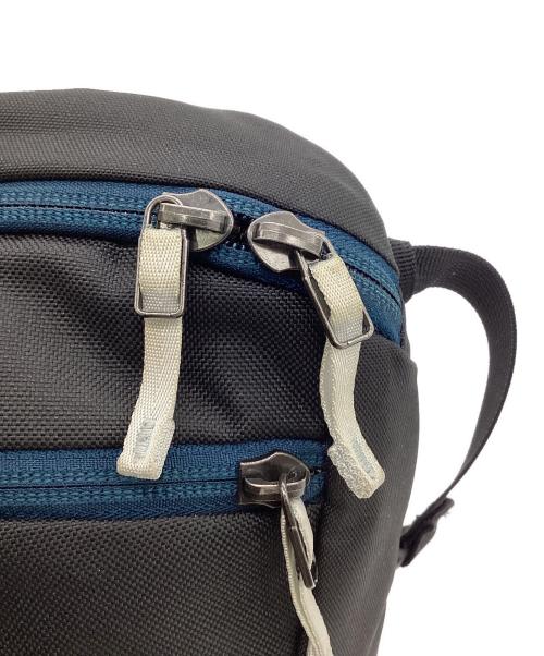 ARC'TERYX（アークテリクス）ARC'TERYX (アークテリクス) Mantis 2 Waist Pack（マンティス 2 ウエストパック） ブラック×ネイビーの古着・服飾アイテム