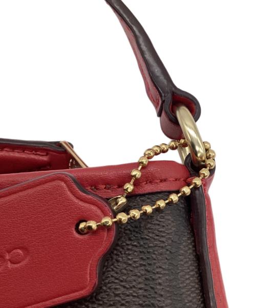 COACH（コーチ）COACH (コーチ) シグネチャー ショルダーバッグ ブラウン×レッドの古着・服飾アイテム